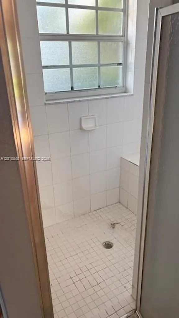 774 NW 16th Place Pompano Beach FL 33060