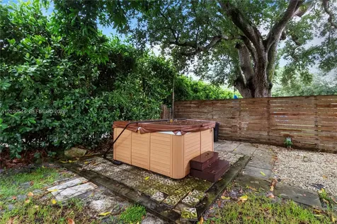 202 NW 92nd Street Miami Shores FL 33150