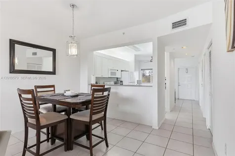 7765 Yardley Drive Tamarac FL 33321