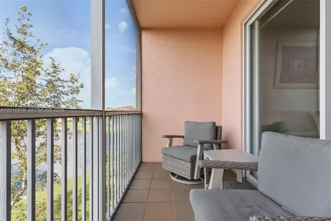 7765 Yardley Drive Tamarac FL 33321