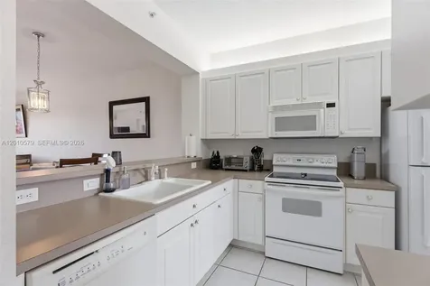 7765 Yardley Drive Tamarac FL 33321