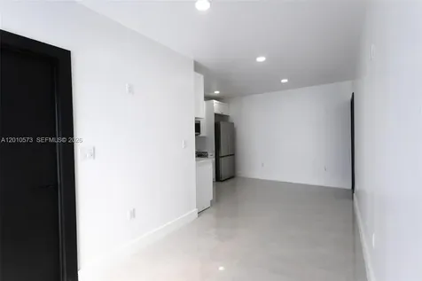 571 NW 152nd Street Miami FL 33169