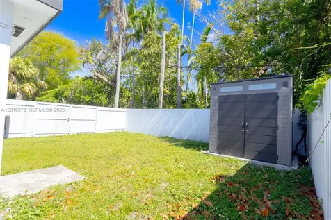 571 NW 152nd Street Miami FL 33169