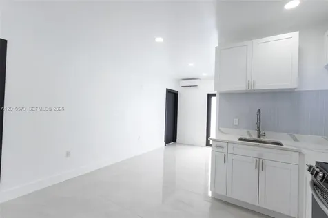 571 NW 152nd Street Miami FL 33169