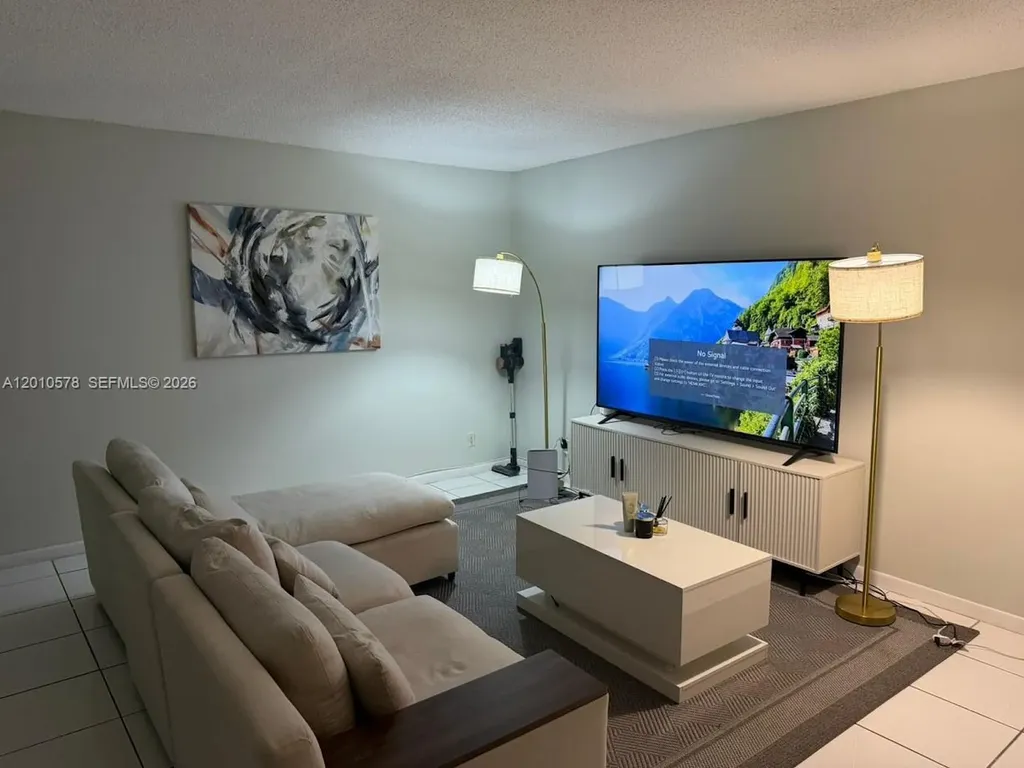 2420 Diana Drive Hallandale Beach FL 33009