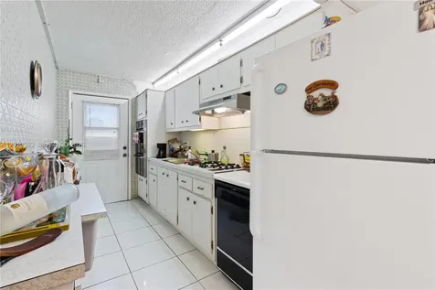 165 NE 203rd Terrace Miami Gardens FL 33179