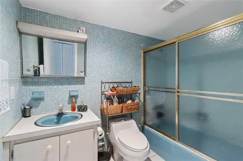 165 NE 203rd Terrace Miami Gardens FL 33179