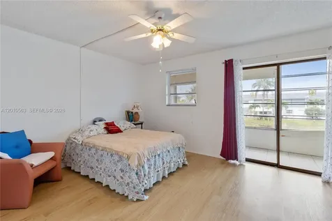 165 NE 203rd Terrace Miami Gardens FL 33179