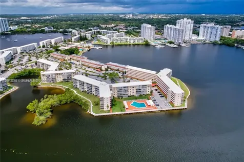 2999 Point East Drive Aventura FL 33160