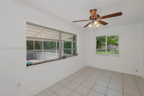 8690 NW 24th Place Sunrise FL 33322