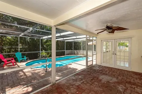 8690 NW 24th Place Sunrise FL 33322