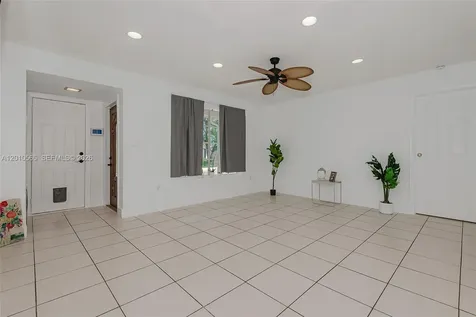 8690 NW 24th Place Sunrise FL 33322
