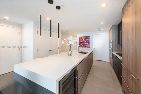 3801 Collins Avenue Miami Beach FL 33140