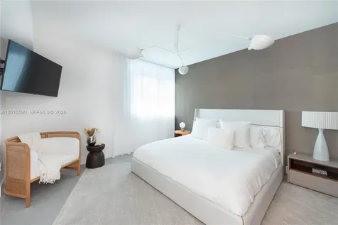 3801 Collins Avenue Miami Beach FL 33140