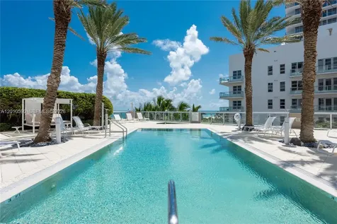 3801 Collins Avenue Miami Beach FL 33140
