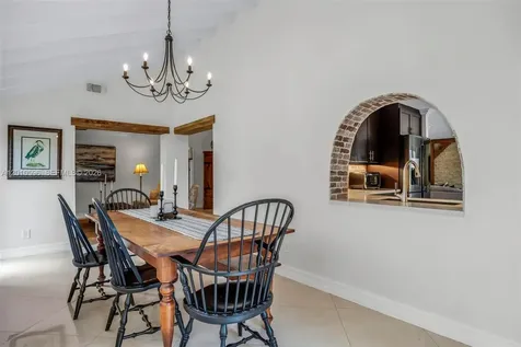 2081 Augusta Weston FL 33326