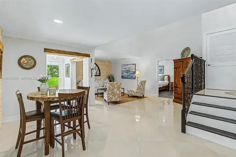 2081 Augusta Weston FL 33326
