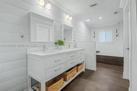 2081 Augusta Weston FL 33326