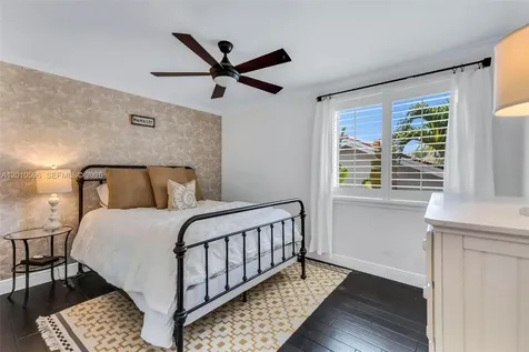 2081 Augusta Weston FL 33326