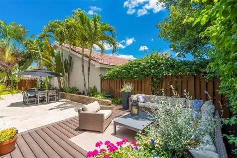 2081 Augusta Weston FL 33326