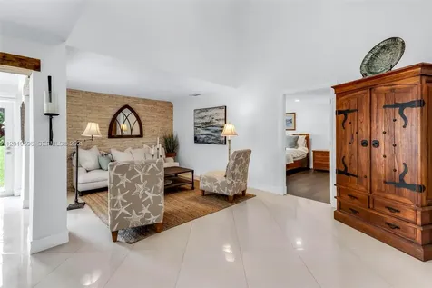 2081 Augusta Weston FL 33326