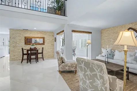 2081 Augusta Weston FL 33326