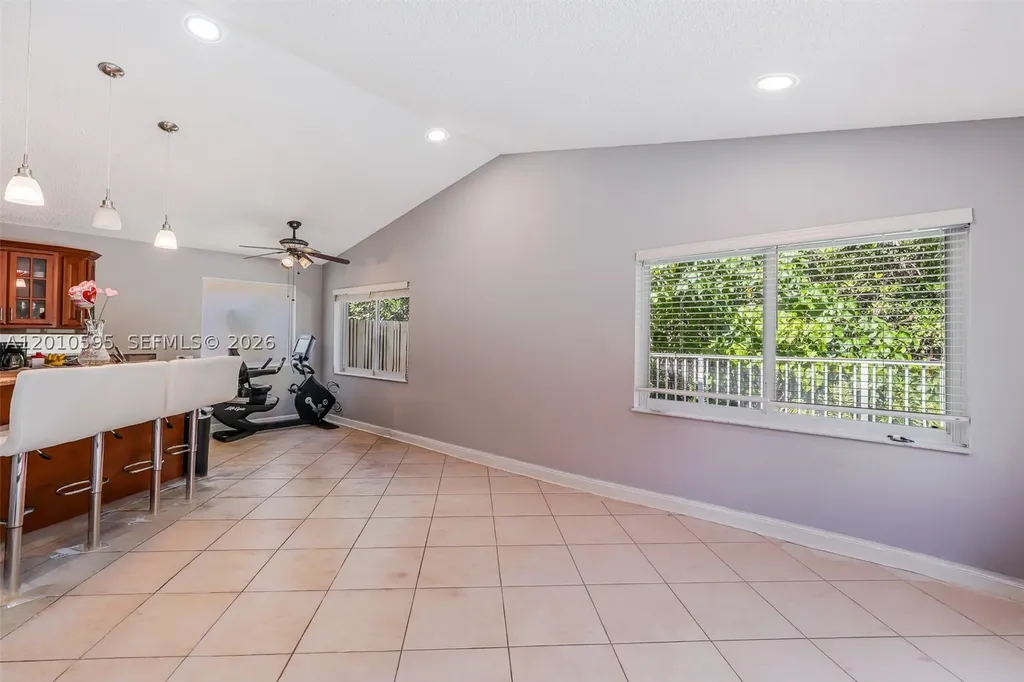 1065 Weeping Willow Way Hollywood FL 33019
