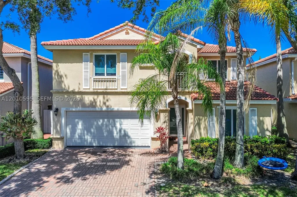 1065 Weeping Willow Way Hollywood FL 33019