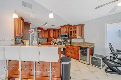 1065 Weeping Willow Way Hollywood FL 33019