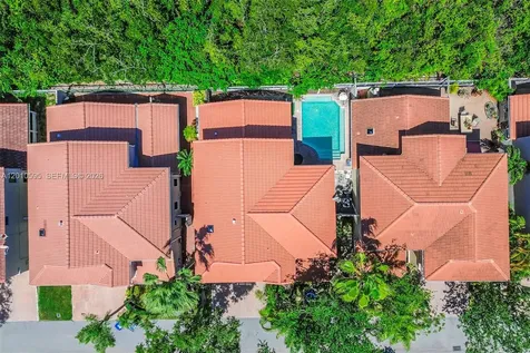 1065 Weeping Willow Way Hollywood FL 33019