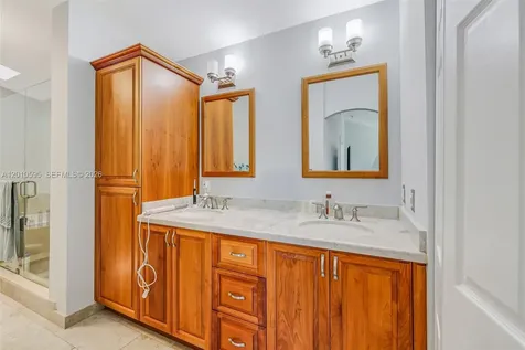1065 Weeping Willow Way Hollywood FL 33019
