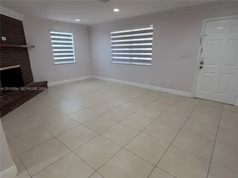 3011 N 74th Avenue Hollywood FL 33024
