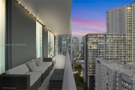 79 SW 12th Street Miami FL 33130