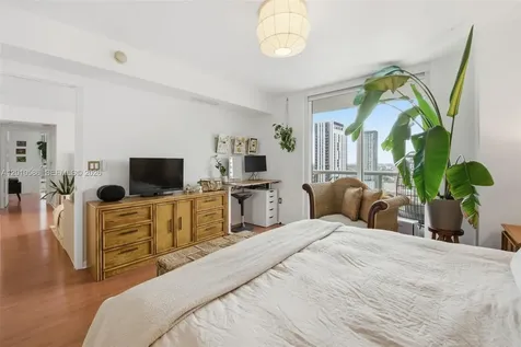 50 Biscayne Boulevard Miami FL 33132