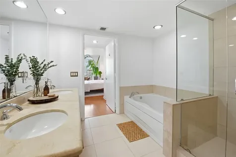 50 Biscayne Boulevard Miami FL 33132