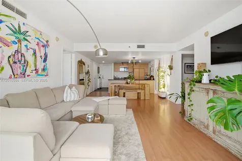 50 Biscayne Boulevard Miami FL 33132