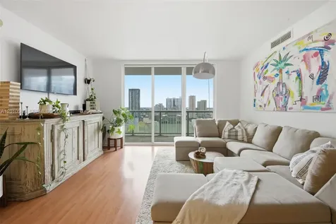 50 Biscayne Boulevard Miami FL 33132