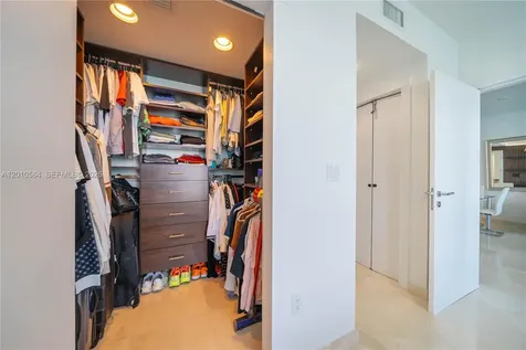 520 West Avenue Miami Beach FL 33139