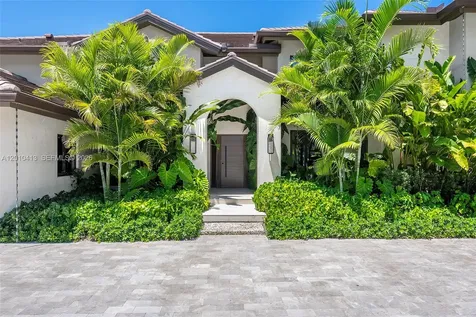 110 Holiday Drive Hallandale Beach FL 33009