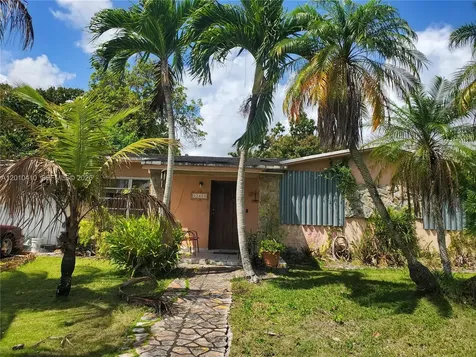 12445 SW 185th Terrace Miami FL 33177