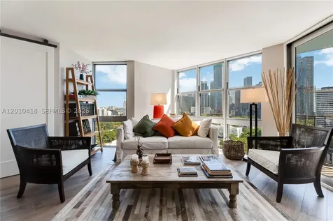 1901 Brickell Avenue Miami FL 33129