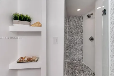 1901 Brickell Avenue Miami FL 33129