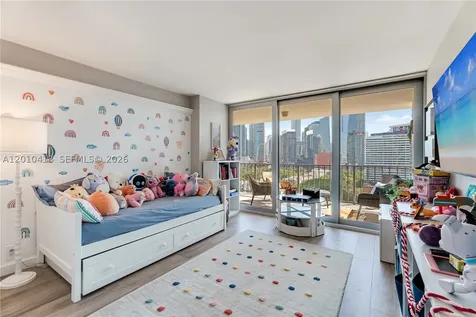 1901 Brickell Avenue Miami FL 33129