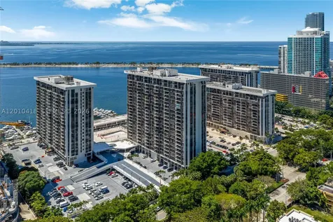 1901 Brickell Avenue Miami FL 33129
