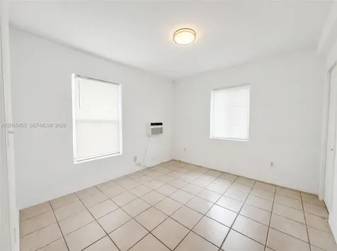 420 NW 10th Street Miami FL 33136