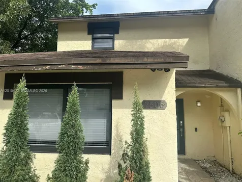 7506 NW 33rd Street Lauderhill FL 33319