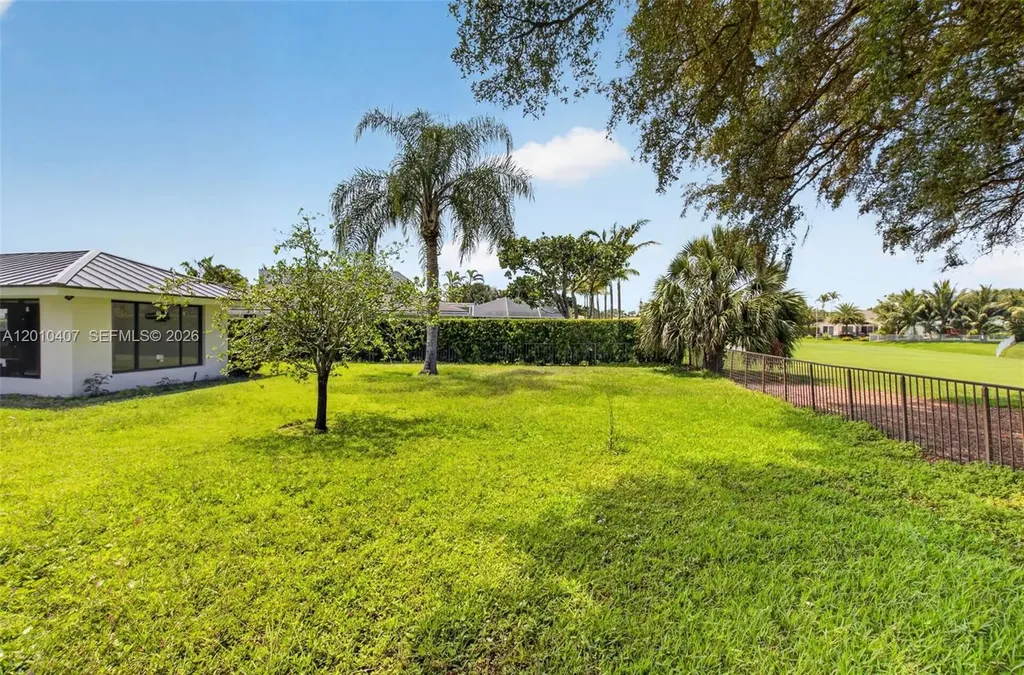 712 Pine Lake Drive Delray Beach FL 33445