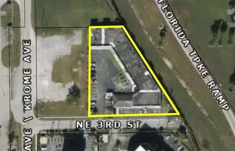 10 NE 3rd Street Florida City FL 33034