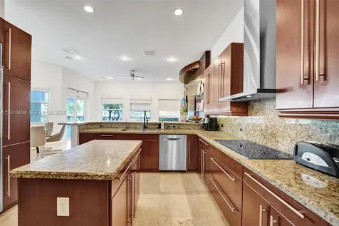 1575 Windjammer Way Hollywood FL 33019
