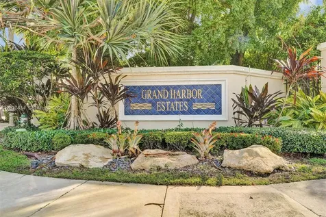 1575 Windjammer Way Hollywood FL 33019